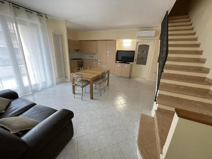Apartamento de vacaciones para 6 personas, con vistas y terraza - 1