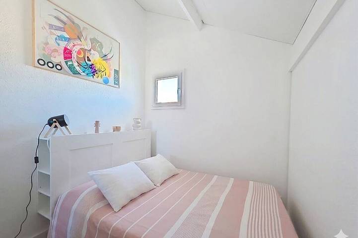 Ganze Wohnung, Weihnachtsdorf - Schlafmöglichkeit für 4-6, am Meer und See, mit Terrasse, ruhige Lage in Le Barcarès, Mittelmeerküste (Frankreich)
