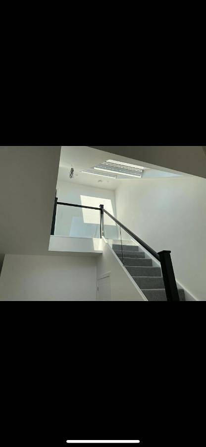 Four-Bedroom House in Edinburgh, Edinburgh and Lothian