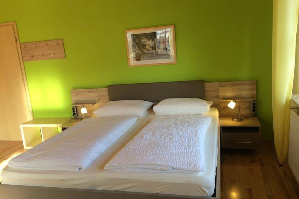 Ganze Wohnung, Gemütliche Ferienwohnung (60 qm) für 2 Personen mit Balkon in Motten, Rhön-Bayern