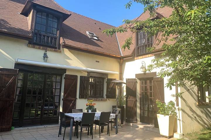 Villa für 6 Personen, mit Terrasse und Garten - 1
