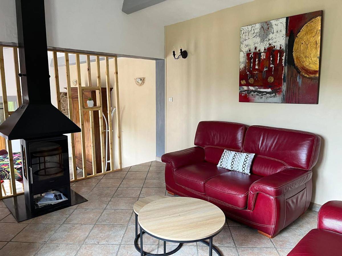 Three-Bedroom House in Boisset-et-Gaujac, Parc national des Cévennes