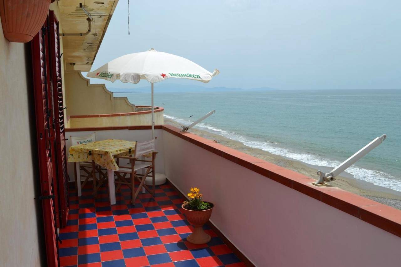 Casa vacanze dei navigatori on the sea in Pontecagnano Faiano, Costa tirrenica Campania