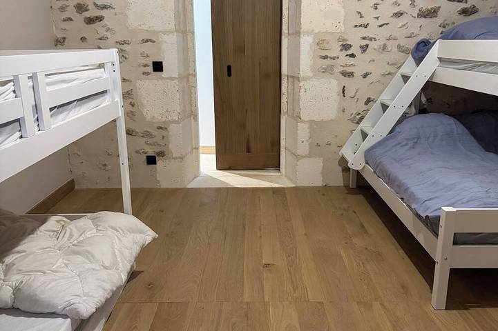 Location de vacances pour 9 personnes, avec jardin et terrasse à Édon (Charente) - 4