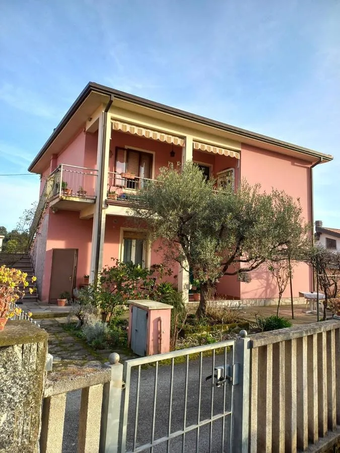 Casa de huéspuedes para 2 personas, con jardín - 1
