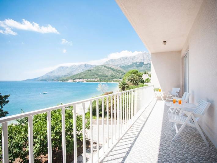 Ferienhaus für 9 Personen, mit Garten und Terrasse