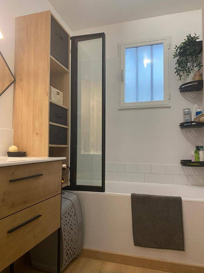 Location de vacances pour 6 personnes, avec piscine ainsi que terrasse et jardin à Corneilla-del-Vercol - 2