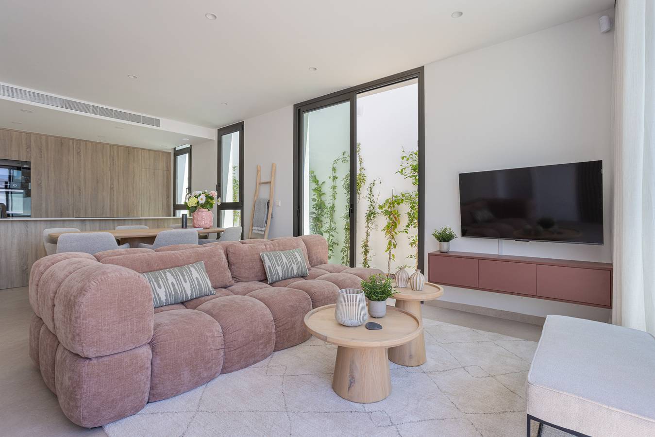 Kuma Luxury Holiday Spaces Sl — Villa Feliz in Golf Resorts Murcia, San Javier