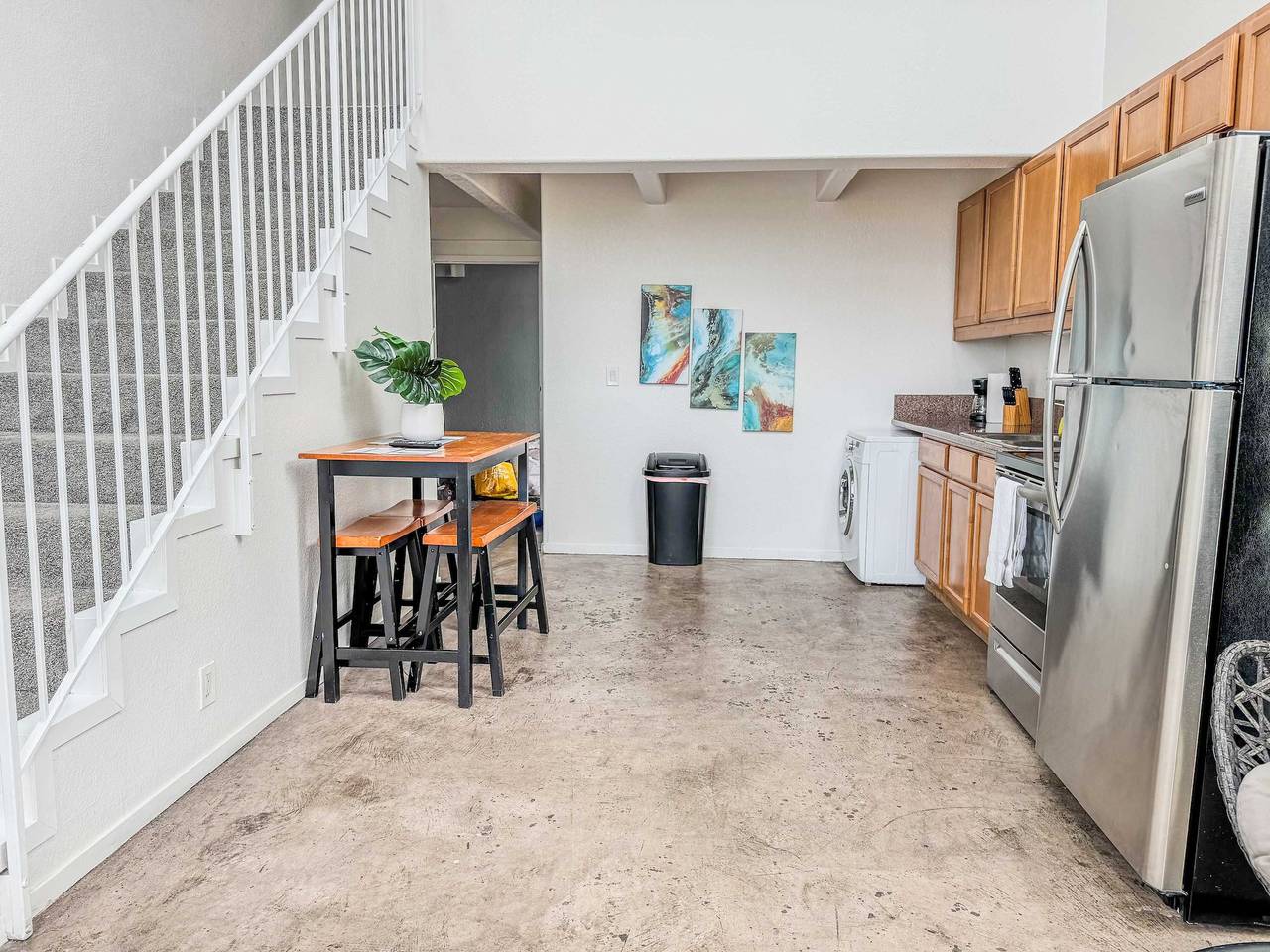 Entire apartment, 303 C Little Italy double balcony Loft  Parking in San Diego, San Diego County