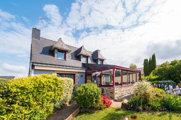 Gîte pour 6 personnes, avec jardin, adapté aux familles à Saint-Barthélemy (France)