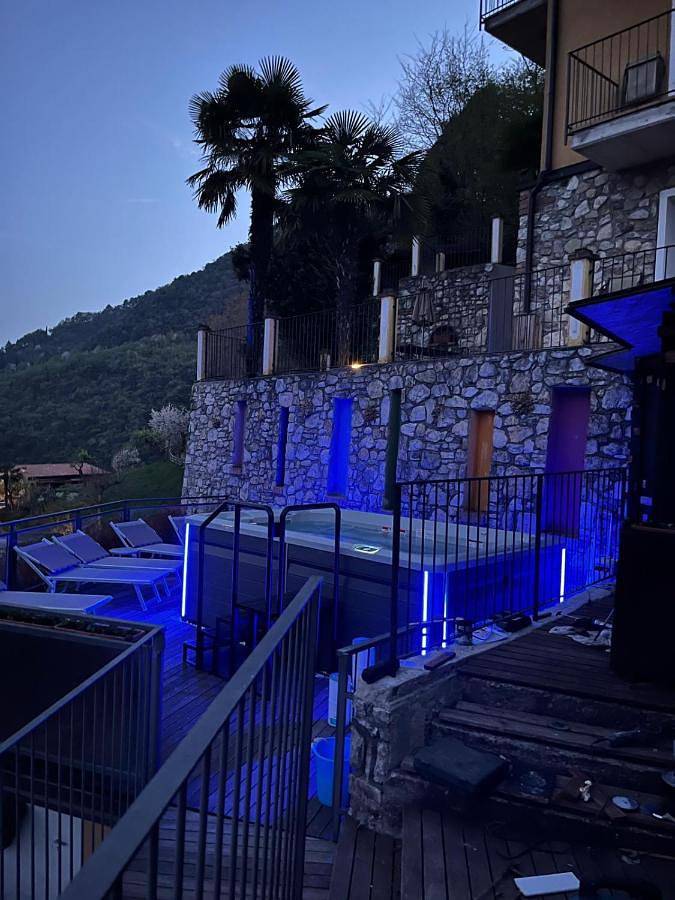 Fenil Del Santo in Tremosine, Prealpi Gardesane