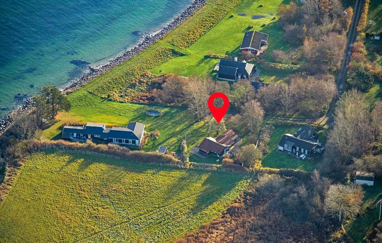 Ferieudlejning for 8 personer, med Terrasse i Fyns Hoved
