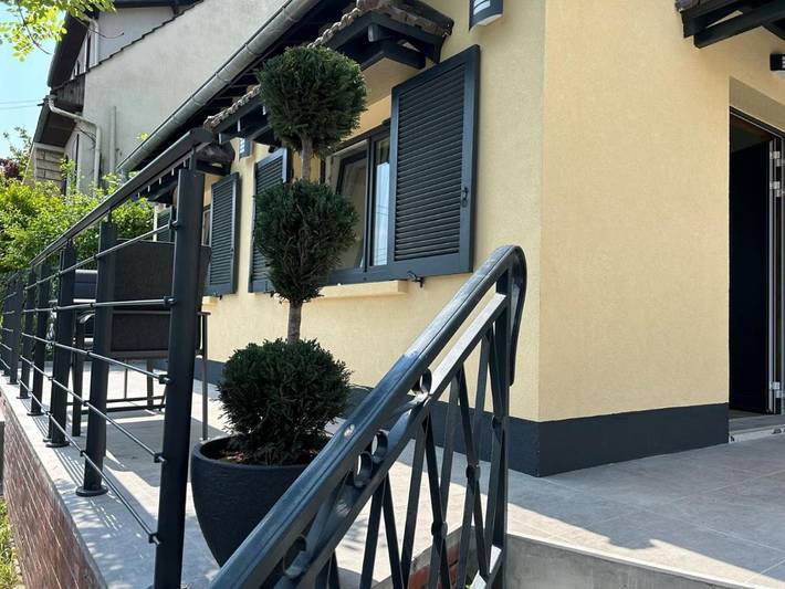 Gîte pour 2 personnes, avec terrasse ainsi que jardin et vue à Le Pecq - 2