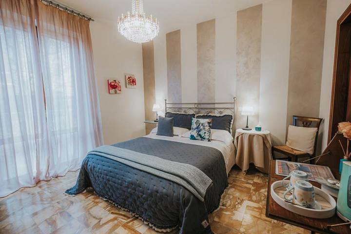 Location de vacances pour 2 personnes, avec terrasse et jardin, animaux acceptés à San Quirico d'Orcia - 4