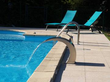 Gîte pour 5 personnes, avec terrasse et piscine dans le Tarn