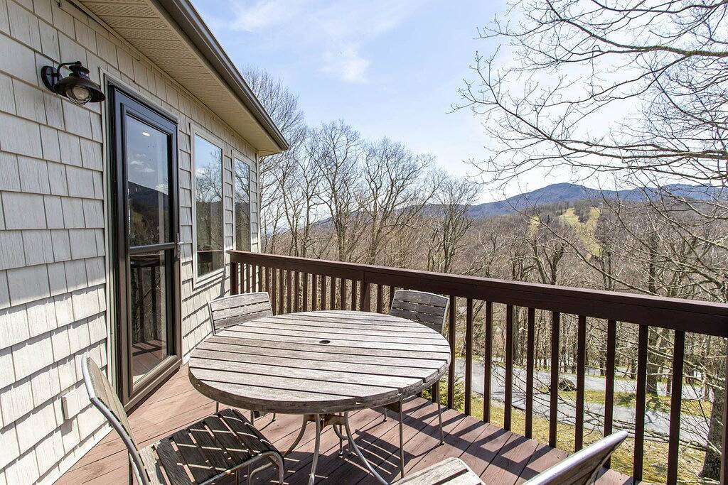 High-Elevation Luxury Retreat in Blue Ridge Parkway, Seven Devils