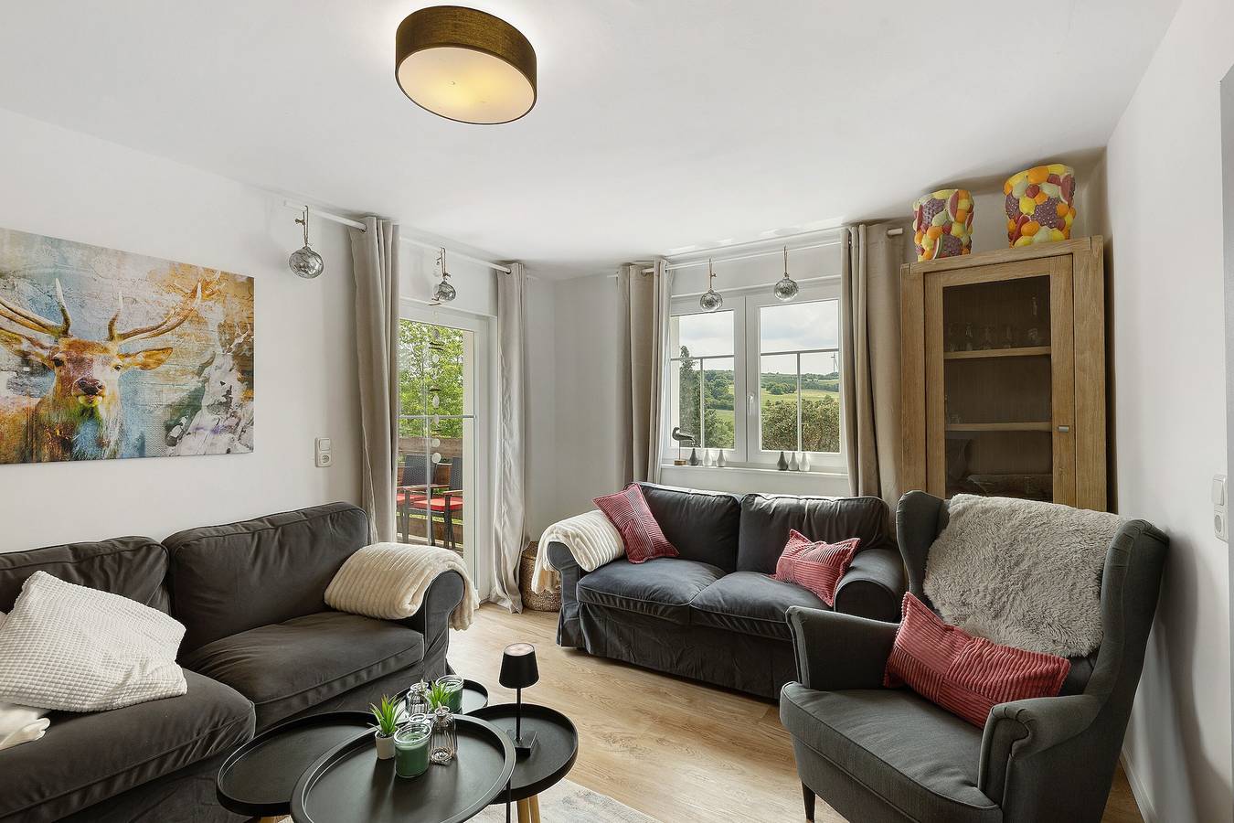 Ferienhaus 'Vogelsberger Bett Unser Korkhaus' mit Bergblick, privater Terrasse und Wi-Fi in Feldatal, Vogelsberg Region