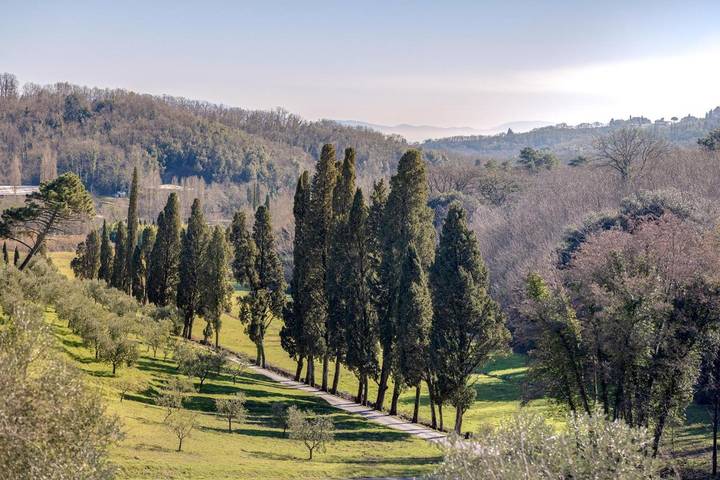Chambre d’hôte pour 4 personnes, avec vue ainsi que jardin et piscine à Pistoia - 2