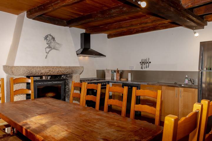 Casa de vacaciones 'Le Palefroi De Merlas' con vistas a la montaña y jardín privado in Merlas, Región de La Tour-du-Pin