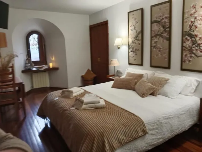 Casa rural para 19 personas, con vistas y jardín - 1