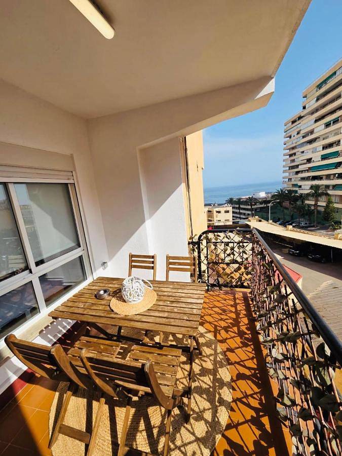 Apartamento para 5 personas, con vistas y terraza en Aguadulce
