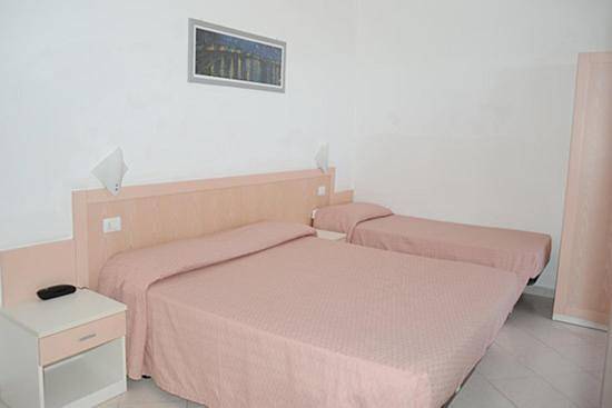Single Room with Terrace in Alba Adriatica, Côte Adriatique Abruzzes