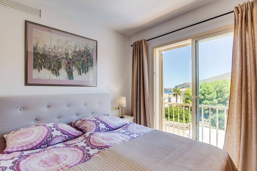 Luxusferienhaus mit Meerblick direkt oberhalb des Strandes von Cala Mesquida in Cala Mesquida, Capdepera