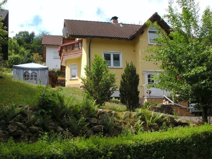 Ferienwohnung für 4 Personen, mit Terrasse, mit Haustier in Poppenhausen