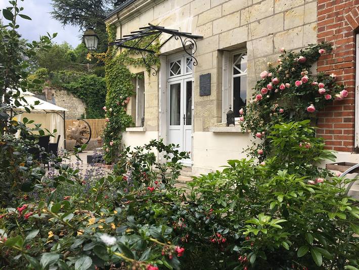 Gîte pour 8 personnes, avec jacuzzi ainsi que jardin et terrasse