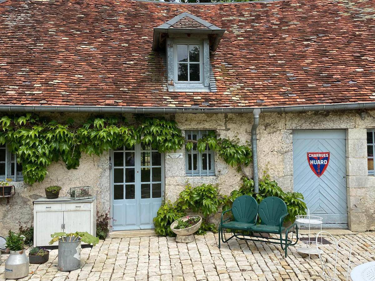 Double Room with Private Bathroom in Quingey, Jura Francais