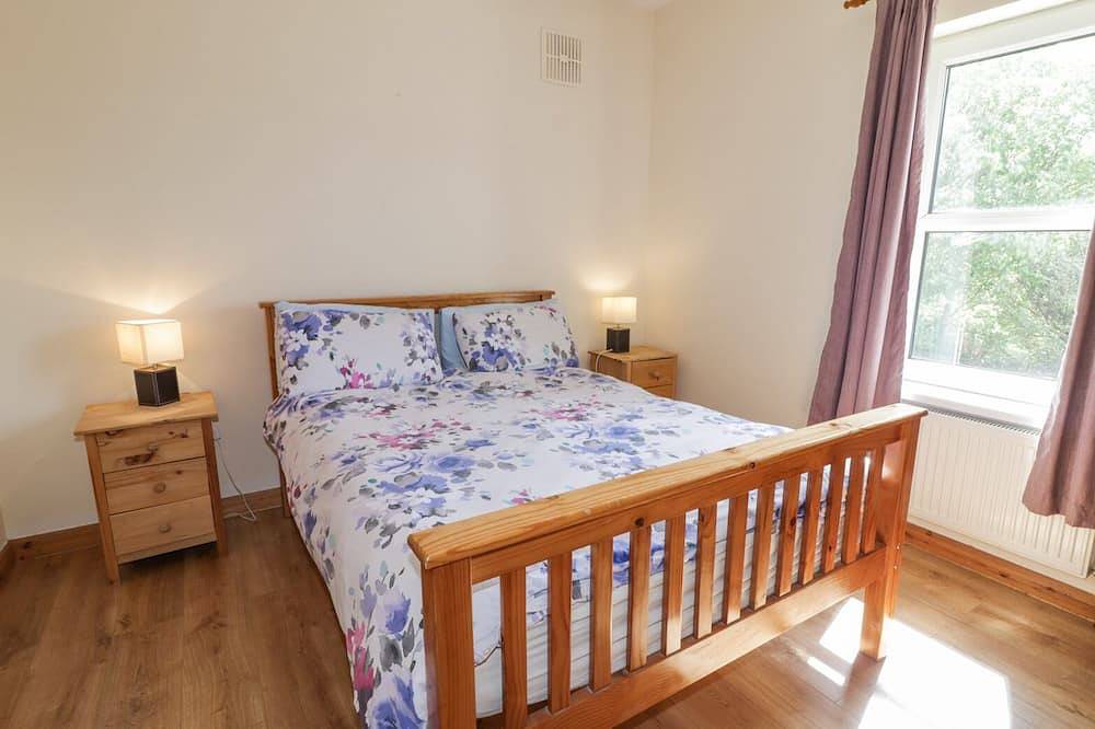 Creeslough View, pet friendly in Creeslough, County Donegal in Glenties, County Donegal