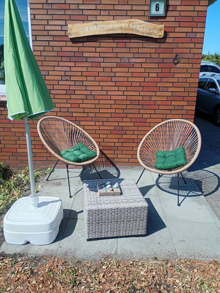 Ferienwohnung für 4 Personen, mit Terrasse in Hage - 3
