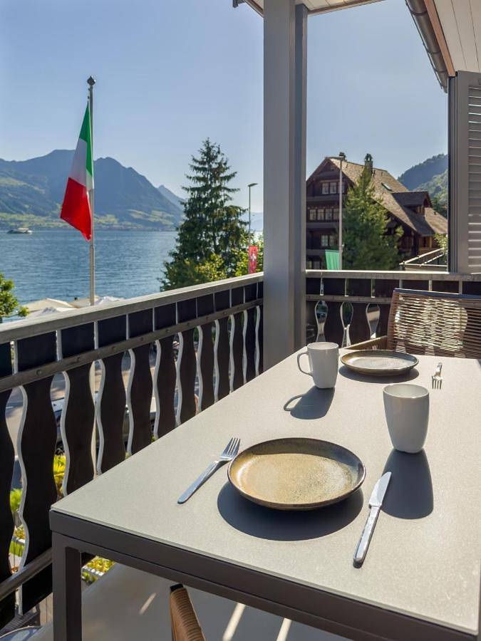 Gîte pour 6 personnes, avec vue ainsi que vue sur le lac et balcon à Gersau - 2