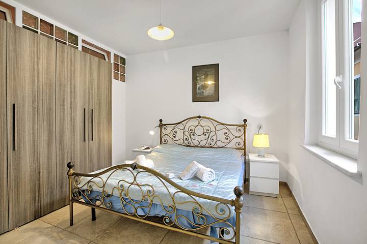Appartement entier, Casa Paolo - Sea Front with Balcony in Ceriale, Riviera di Ponente