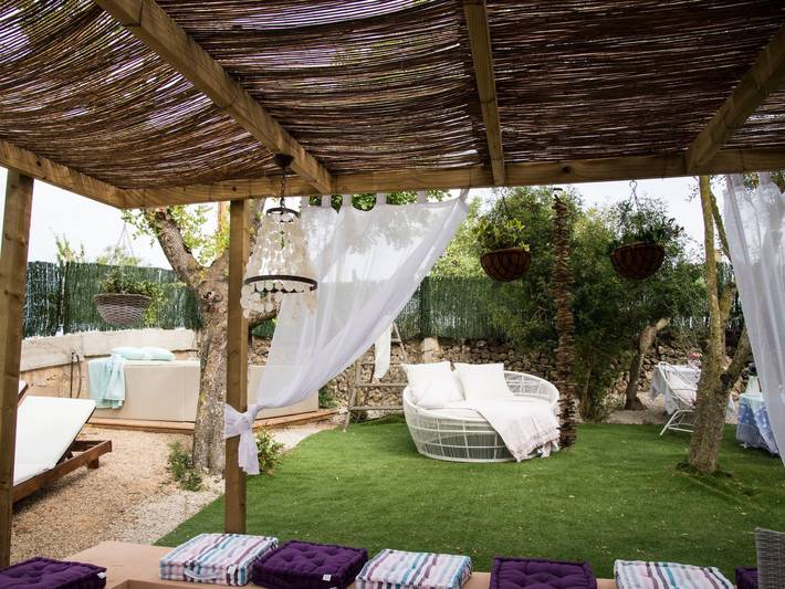 Ferienhaus für 2 Personen, mit Garten und Pool - 1