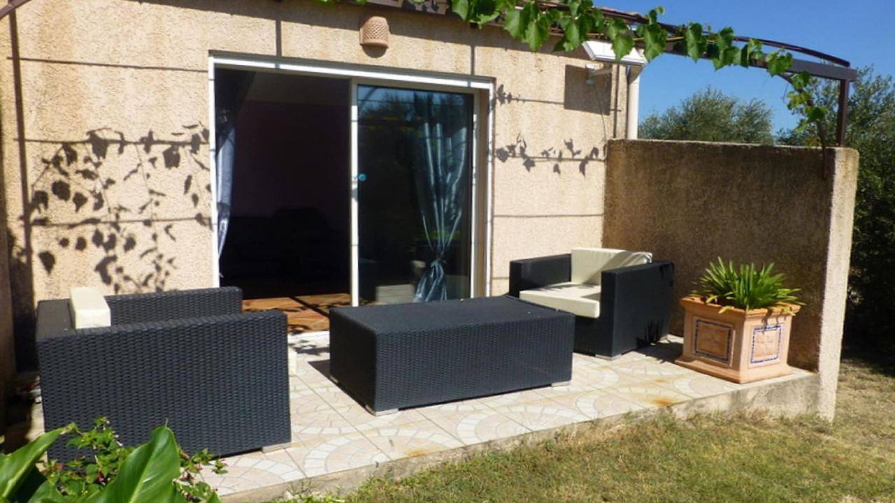 Villa für 6 Personen (150 m²) in Roquemaure in Roquemaure, Nimes und Umgebung