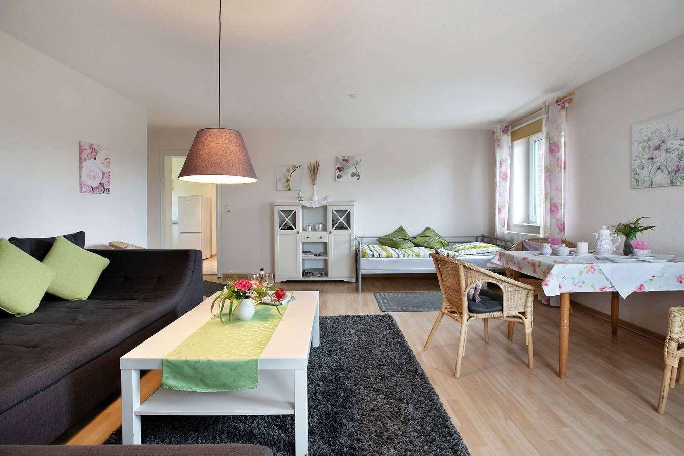 Ganze Wohnung, Ferienwohnung Postel" mit Gemeinschaftsgarten und Wi-Fi in Meldorf, Nordseeküste