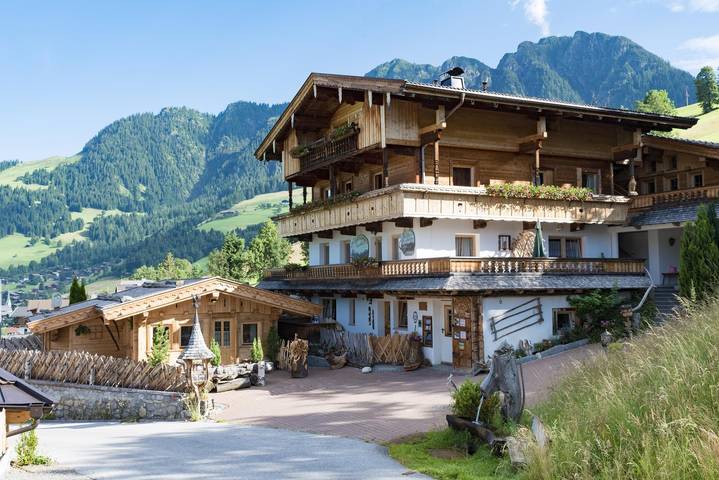 Gîte pour 4 personnes, avec terrasse, adapté aux familles à Alpbach - 3