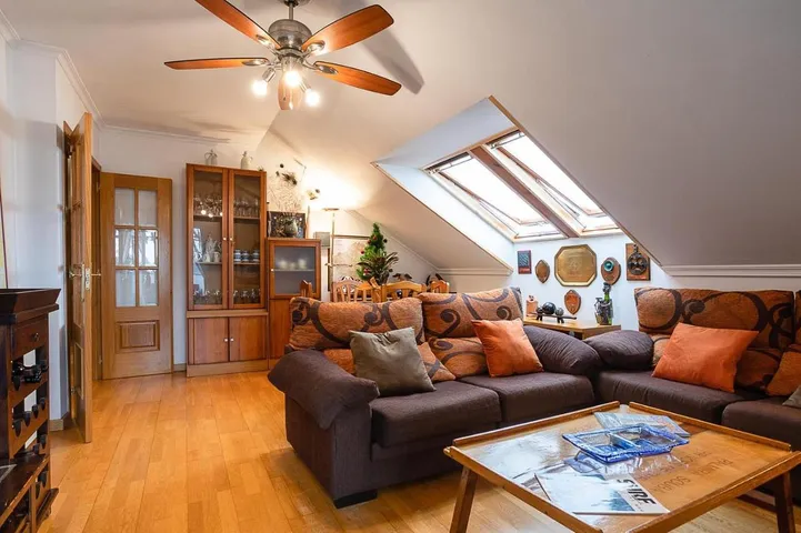 Ferienhaus für 6 Personen, mit Ausblick und Balkon - 1
