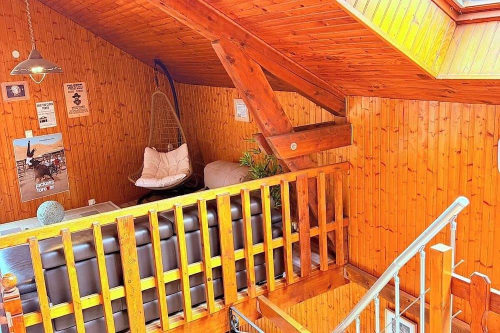 Magnificent village house in the center of Chorges. in Chorges, Nationalpark Écrins