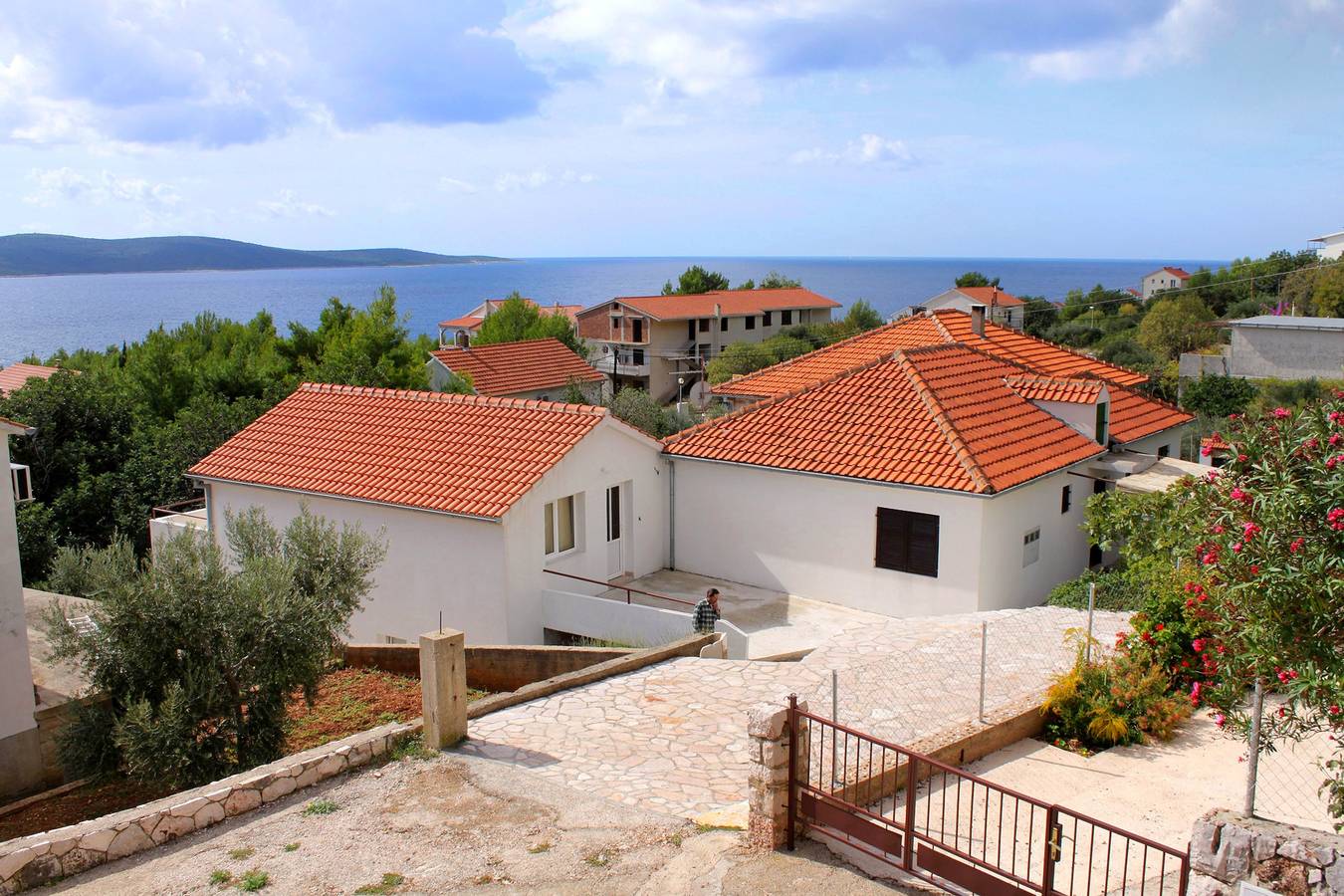 Ganze Wohnung, 1-Zimmer-Ferienwohnung mit Terrasse und Meerblick Zavala (Hvar) -b in Zavala, Hvar