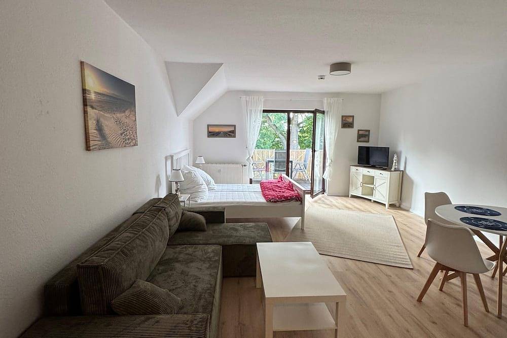 Ganze Wohnung, Ferienwohnung mit Balkon in Gustow, Stralsund Umland