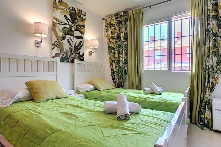 Bungalow für 4 Personen, mit Terrasse und Garten sowie Pool, mit Haustier in Cartagena - 4