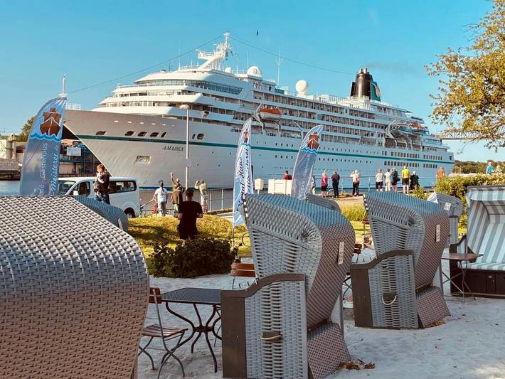 Hotel für 2 Personen, mit Terrasse und Ausblick in Osterrönfeld - 2