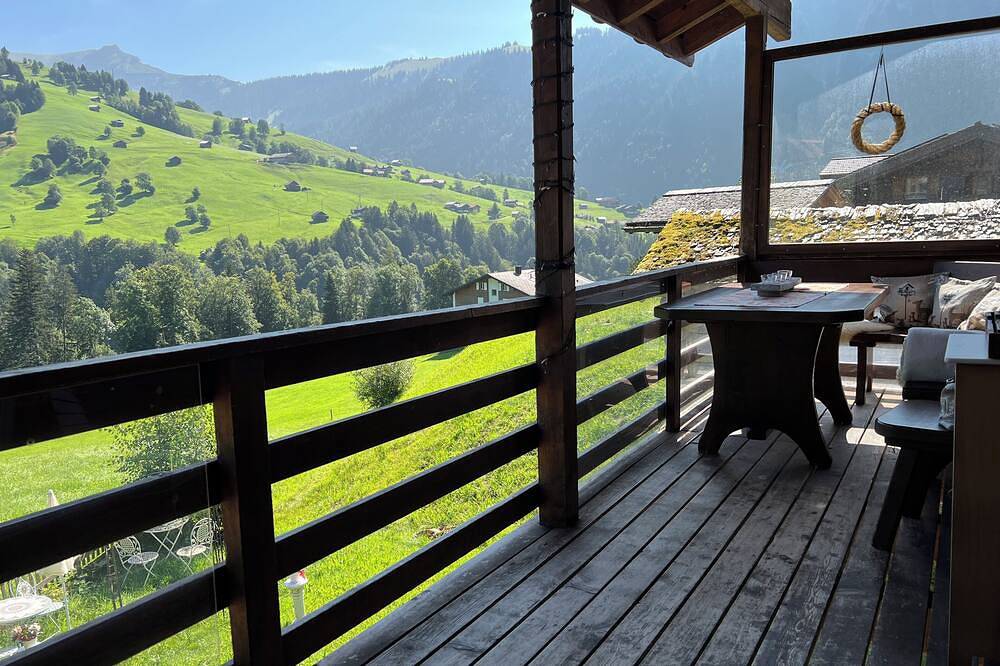 Engel Ingold Lodge - Romantisches Ferienhaus in der Jungfrau Region in Habkern, Berner Oberland