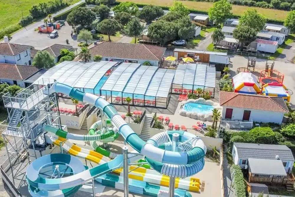 Camping - Parc aquatique - ccageie in Saint-Michel-Chef-Chef, Côte de Jade