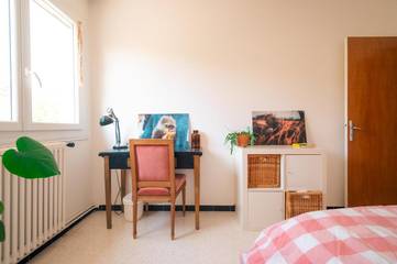 Ferienwohnung für 2 Personen, mit Pool und Ausblick sowie Garten in Montpellier