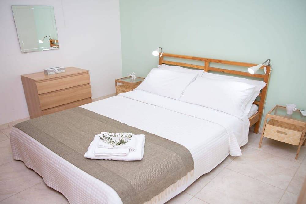 Appartamento intero, Mary Holiday House a soli 150m dalla spiaggia in Marina di Ragusa, Provincia di Ragusa