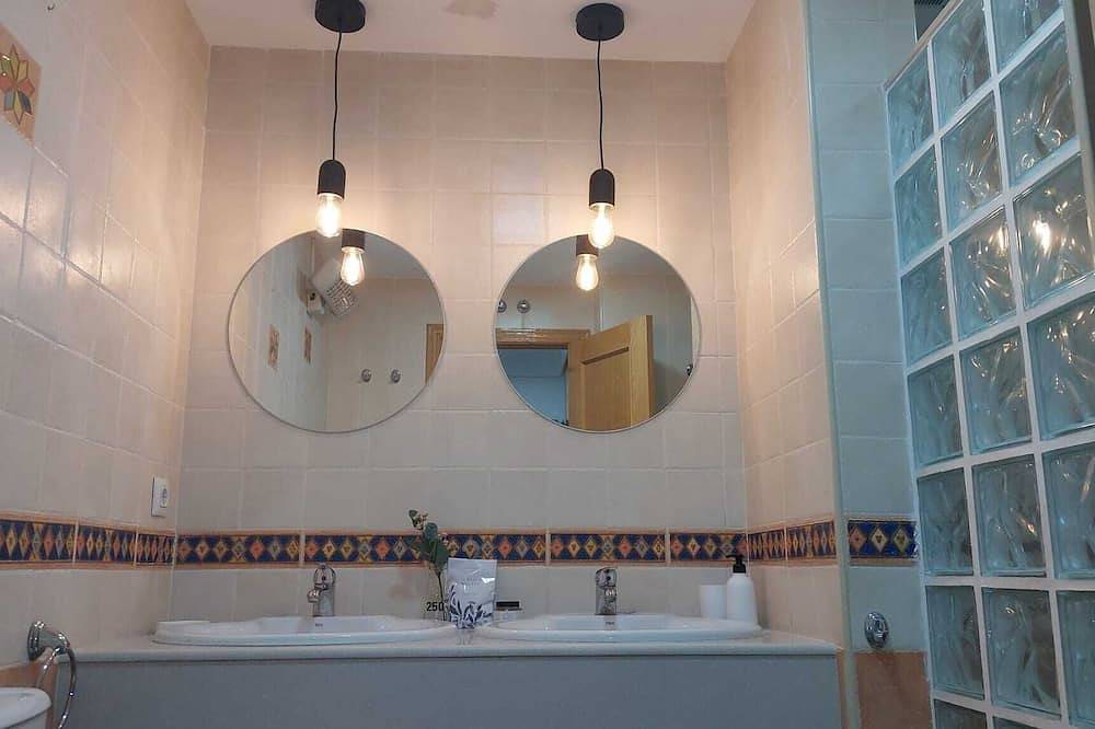 Apartamento entero, Apto 33. Residencial Alcoy in Alcoy, Interior de Alicante