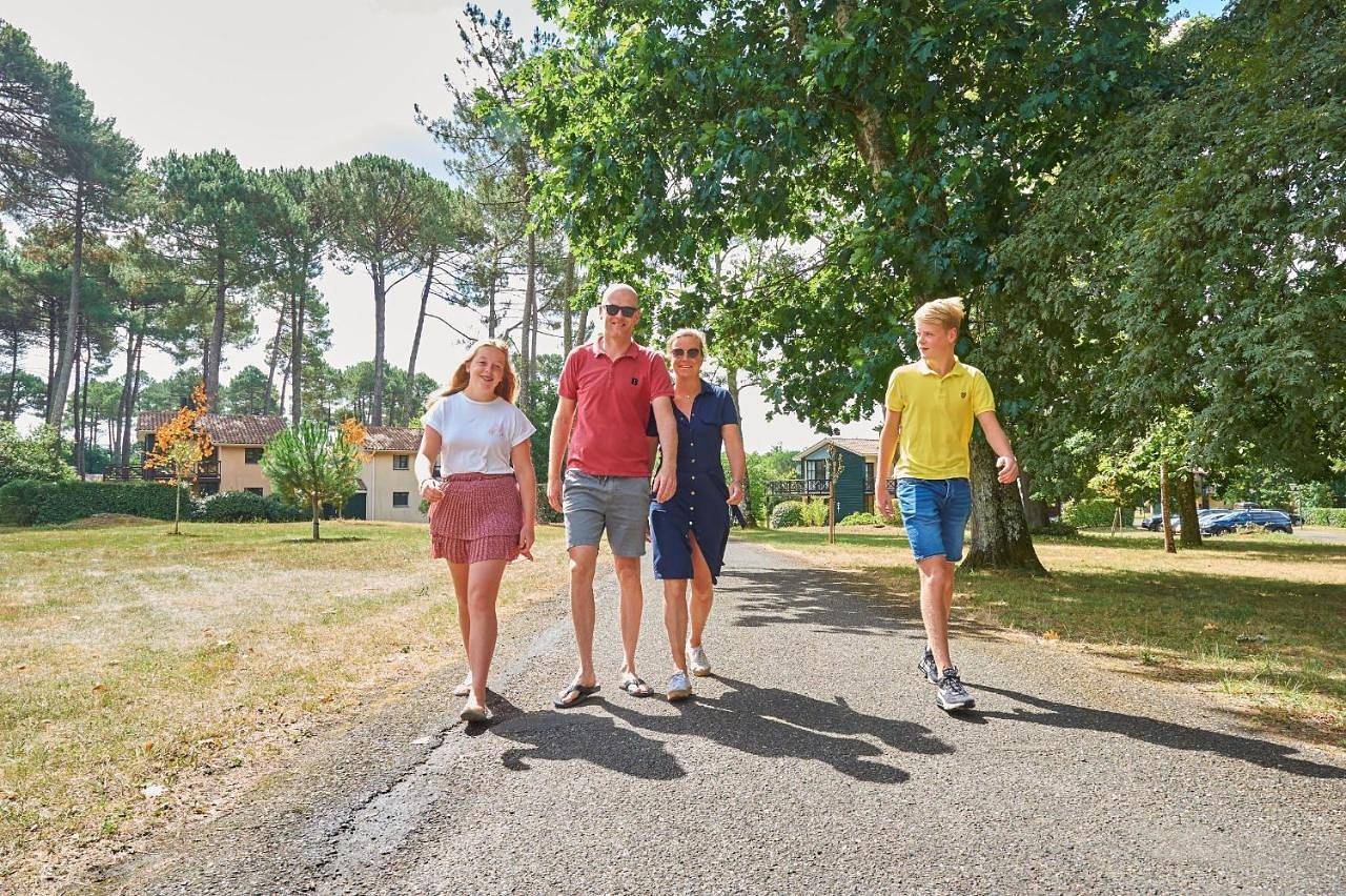 Three-Bedroom Villa in Salles, Région d'Arcachon